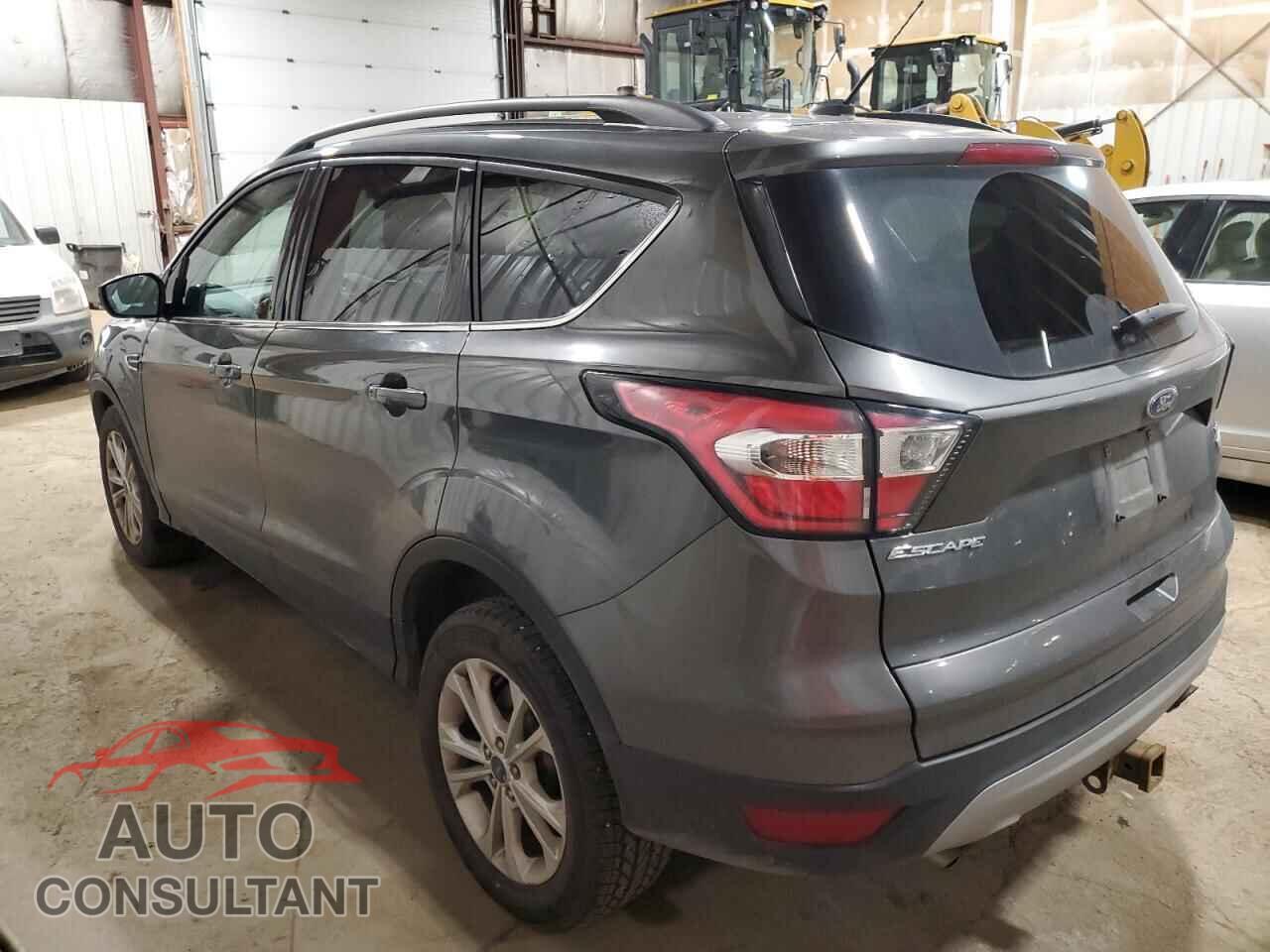 FORD ESCAPE 2017 - 1FMCU9G90HUE17001