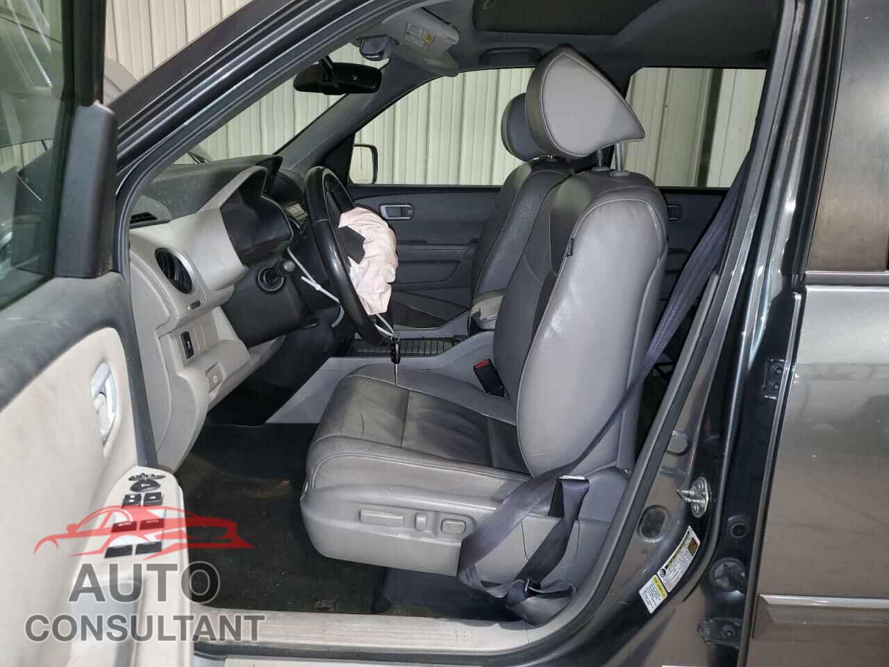 HONDA PILOT 2013 - 5FNYF4H59DB022000
