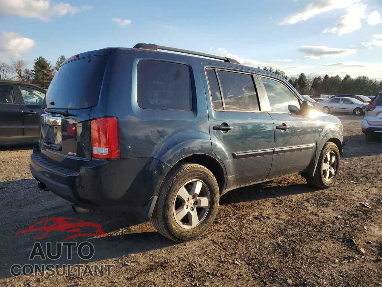 HONDA PILOT 2011 - 5FNYF4H51BB074136