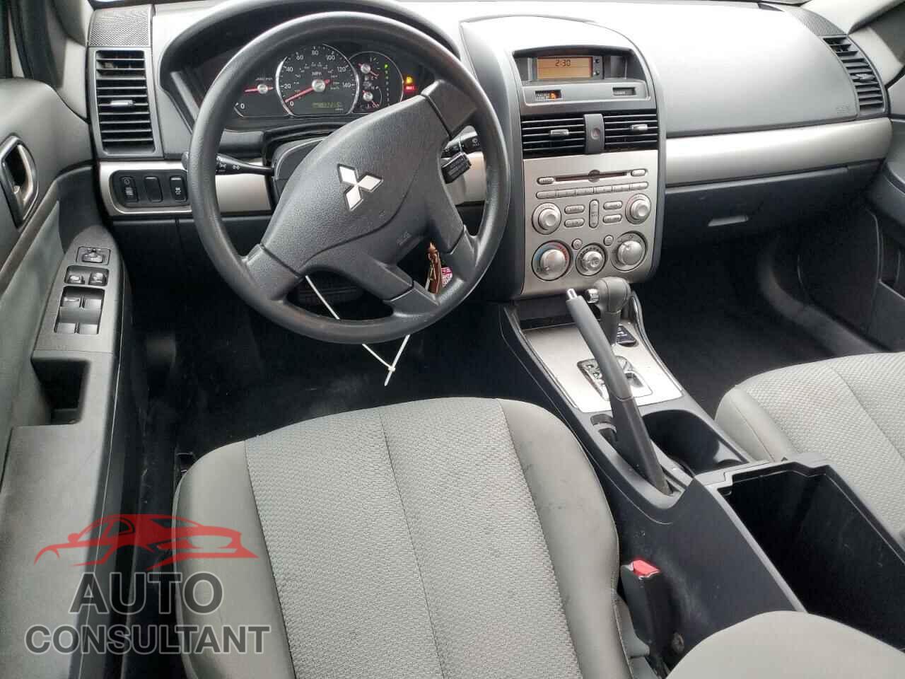 MITSUBISHI GALANT 2011 - 4A32B2FF6BE011744