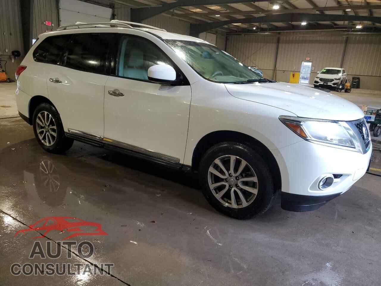 NISSAN PATHFINDER 2013 - 5N1AR2MMXDC634189