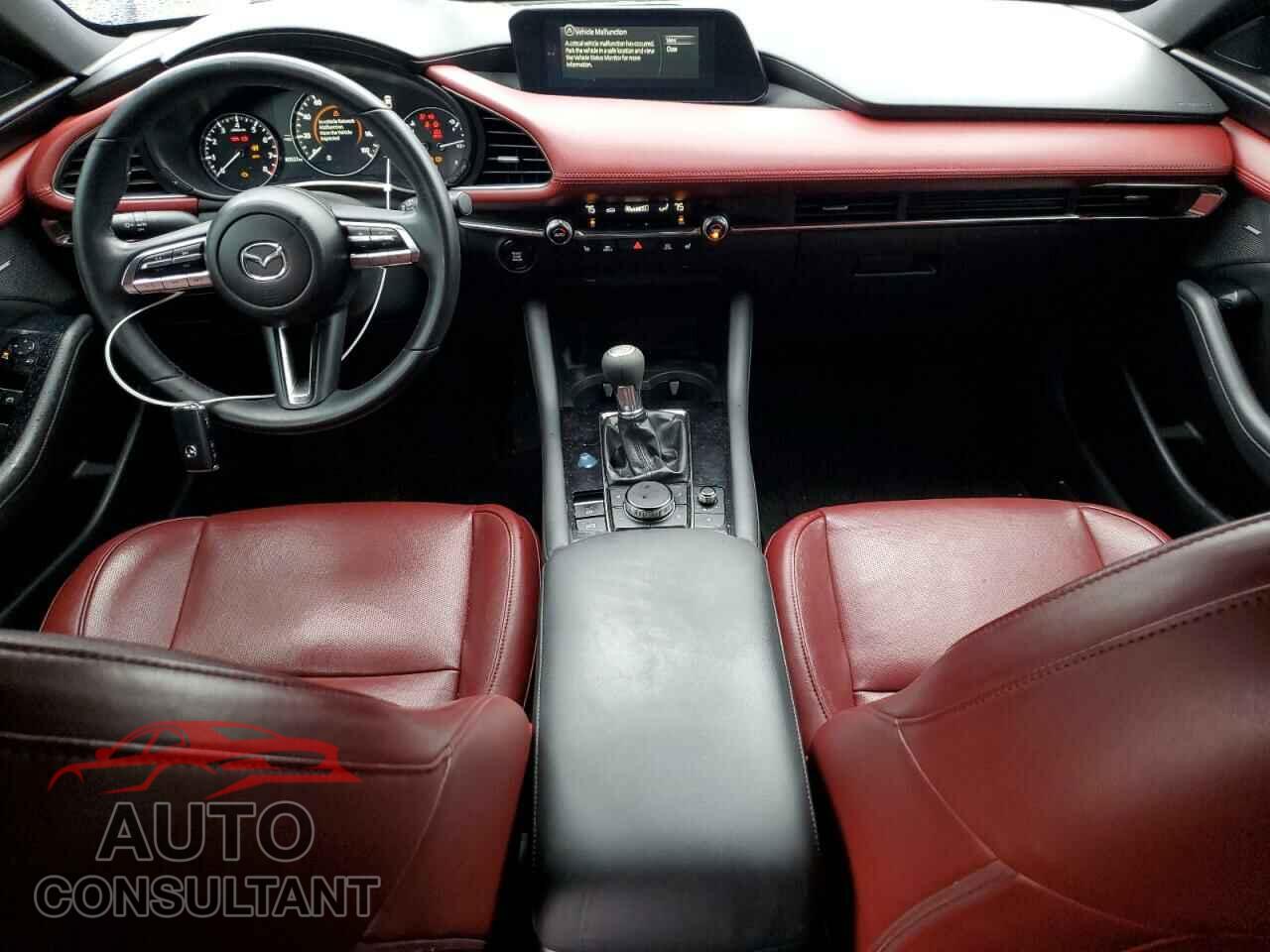 MAZDA 3 2021 - JM1BPAML3M1332397