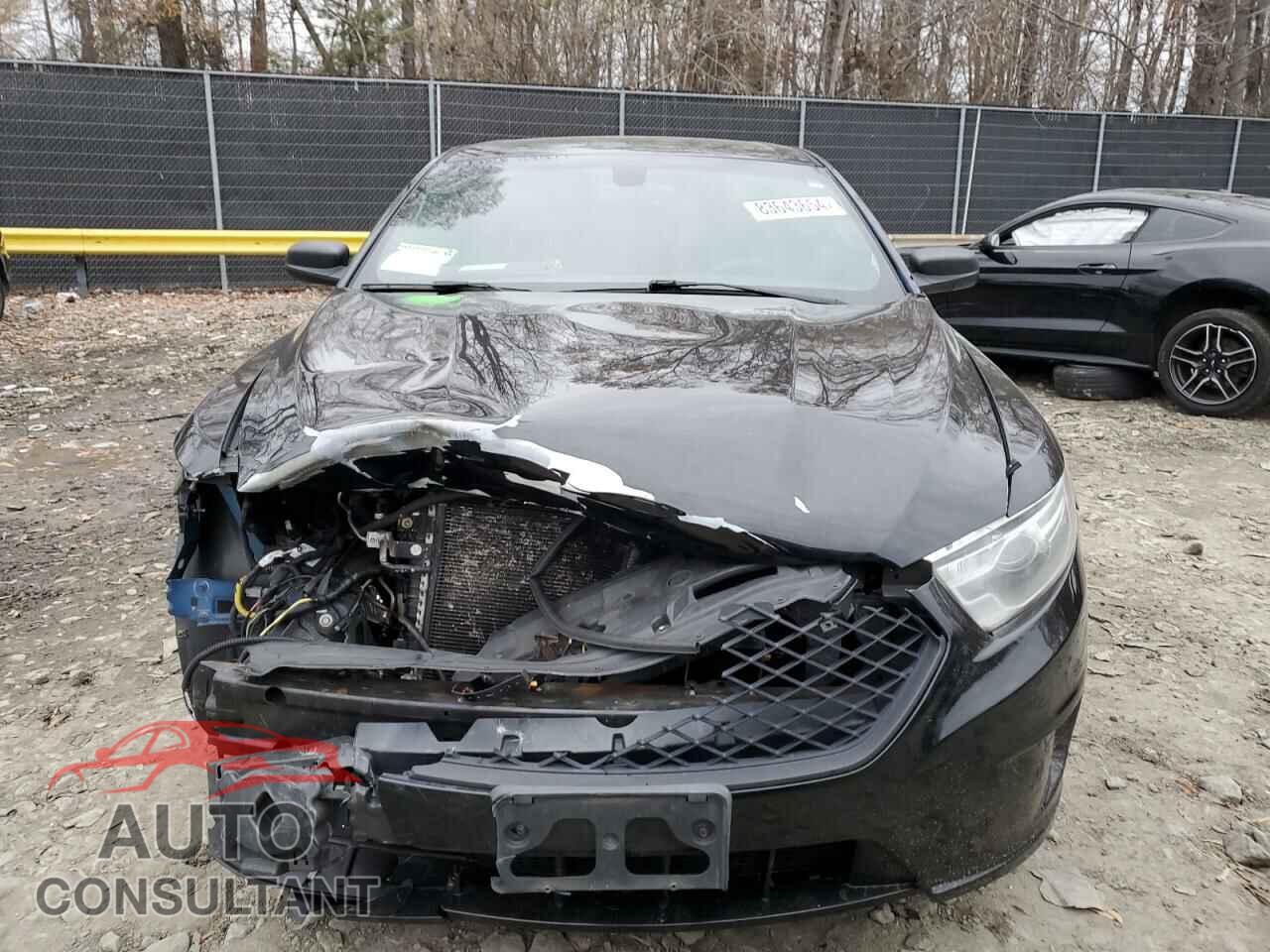 FORD TAURUS 2013 - 1FAHP2M89DG143557