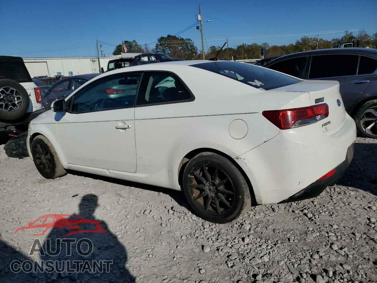 KIA FORTE 2011 - KNAFU6A20B5354704