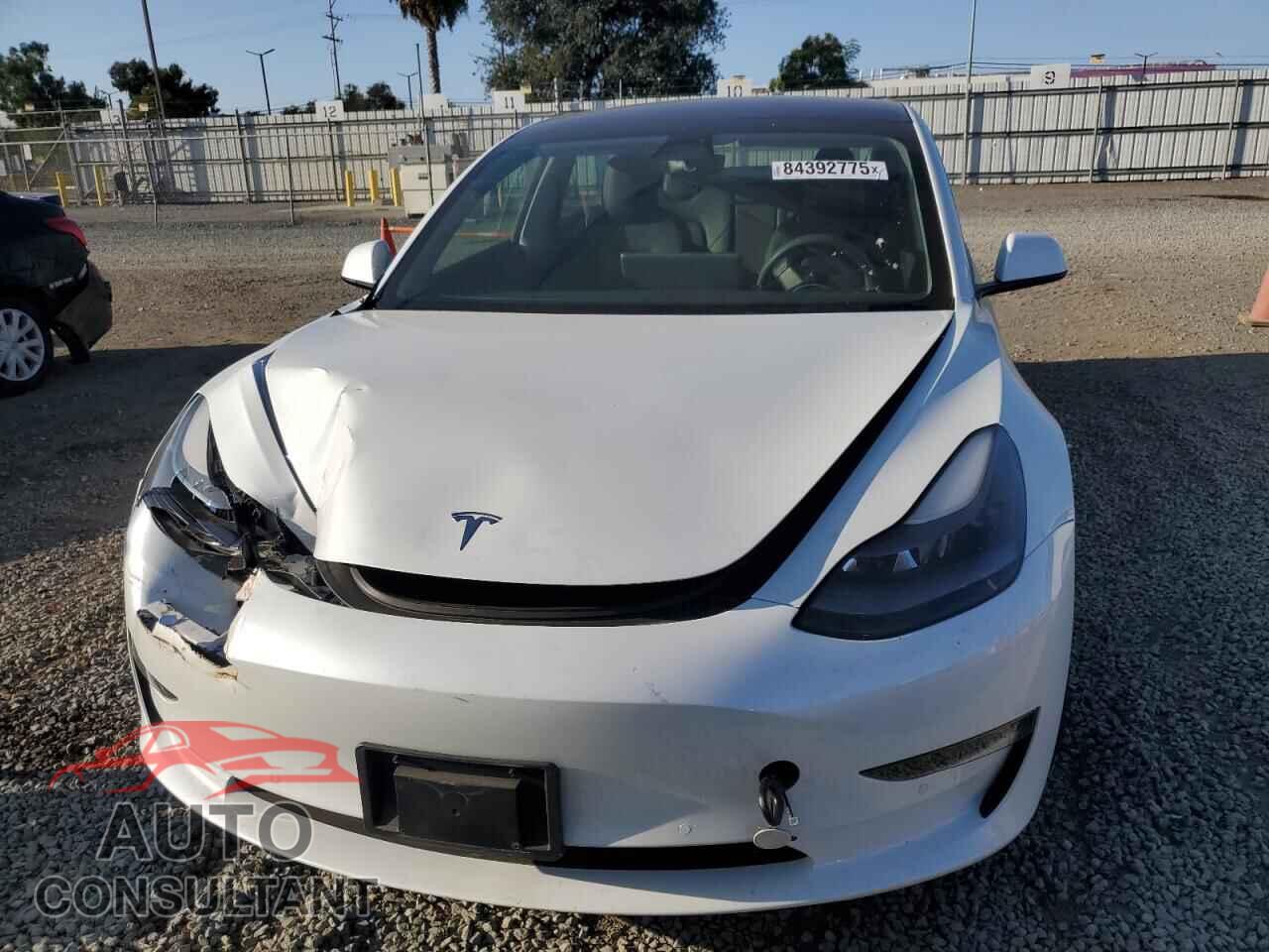 TESLA MODEL 3 2022 - 5YJ3E1EB4NF152421