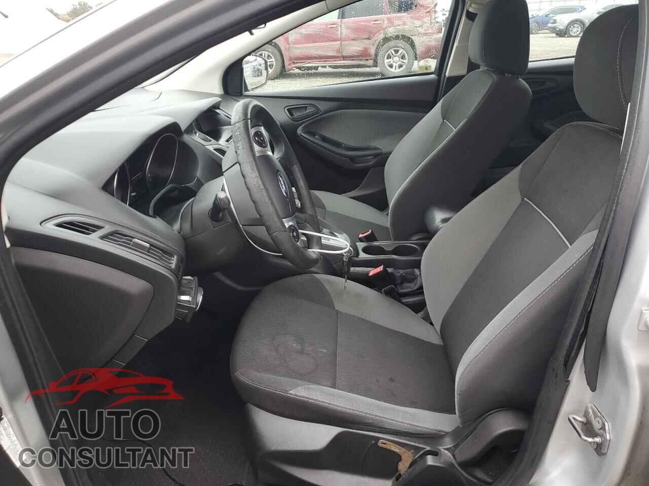 FORD FOCUS 2012 - 1FAHP3F24CL405862