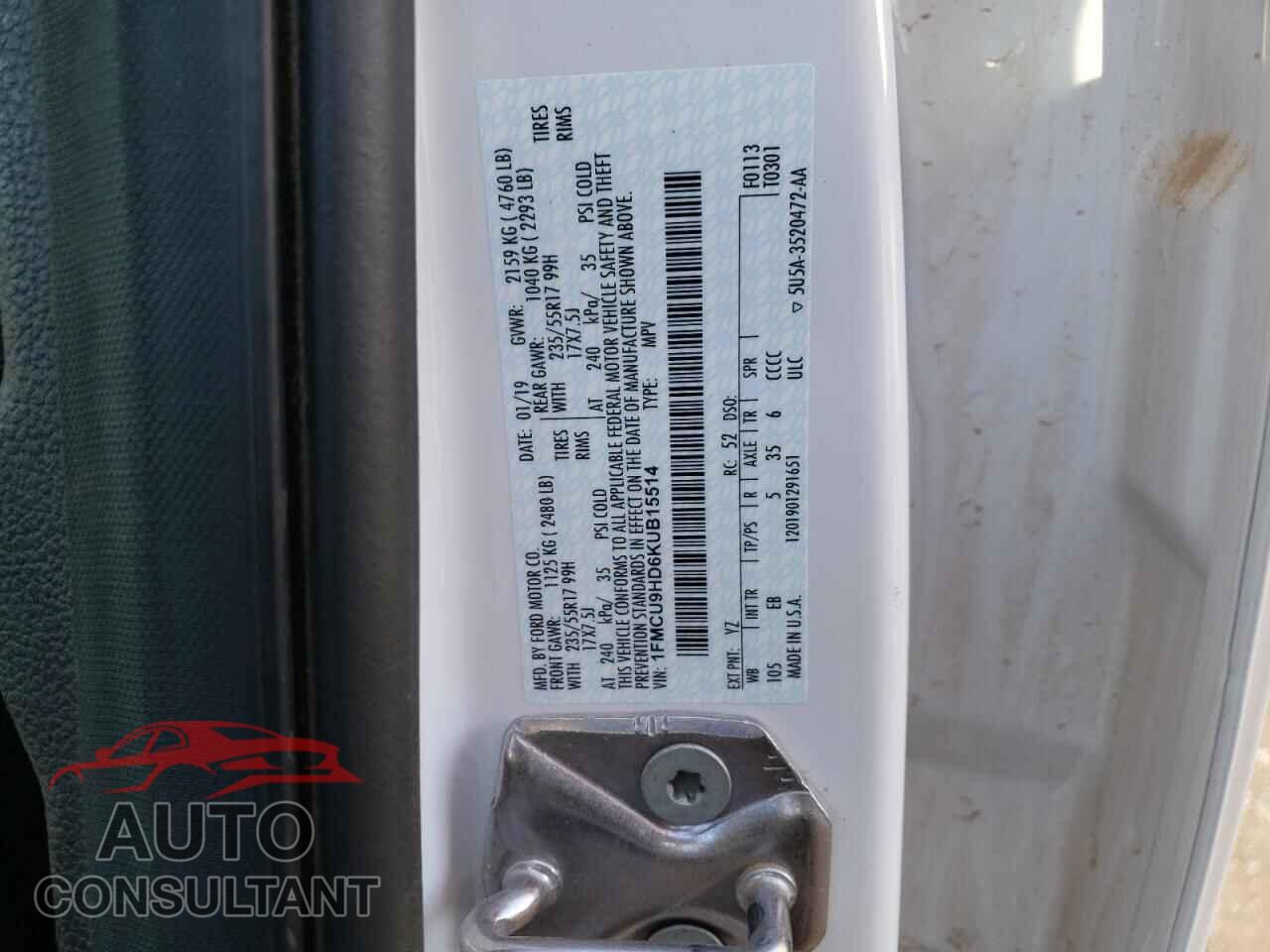 FORD ESCAPE 2019 - 1FMCU9HD6KUB15514
