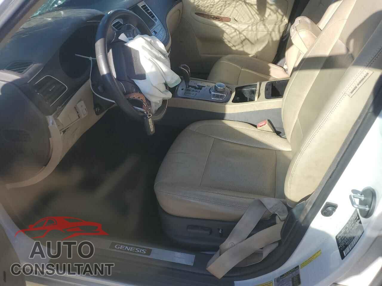 HYUNDAI GENESIS 2012 - KMHGC4DF6CU204760