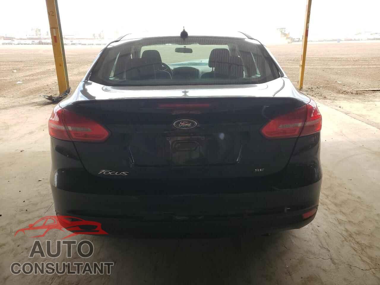 FORD FOCUS 2017 - 1FADP3F28HL313255