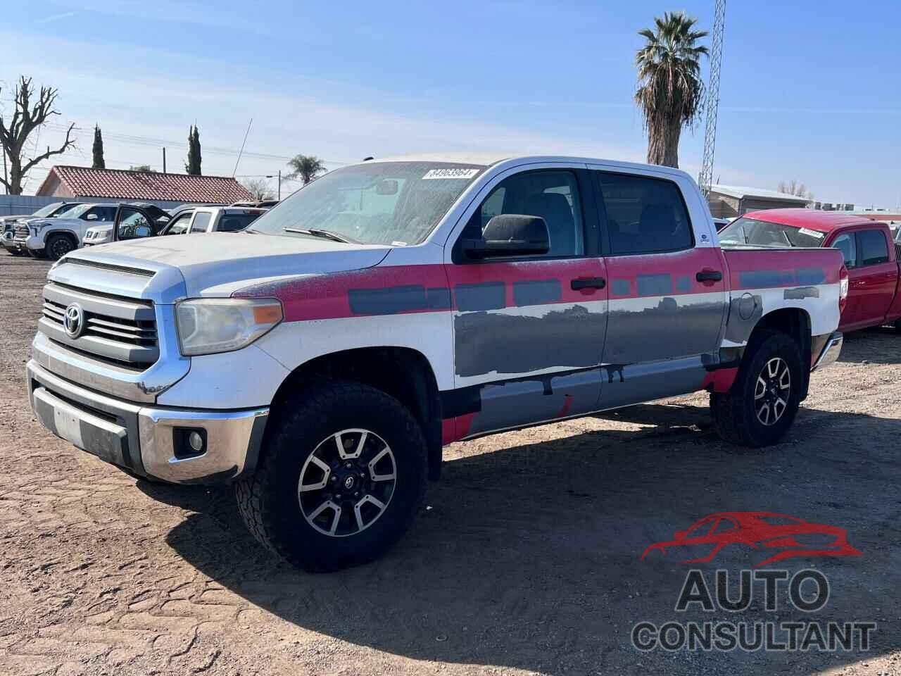 TOYOTA TUNDRA 2015 - 5TFDY5F1XFX460998