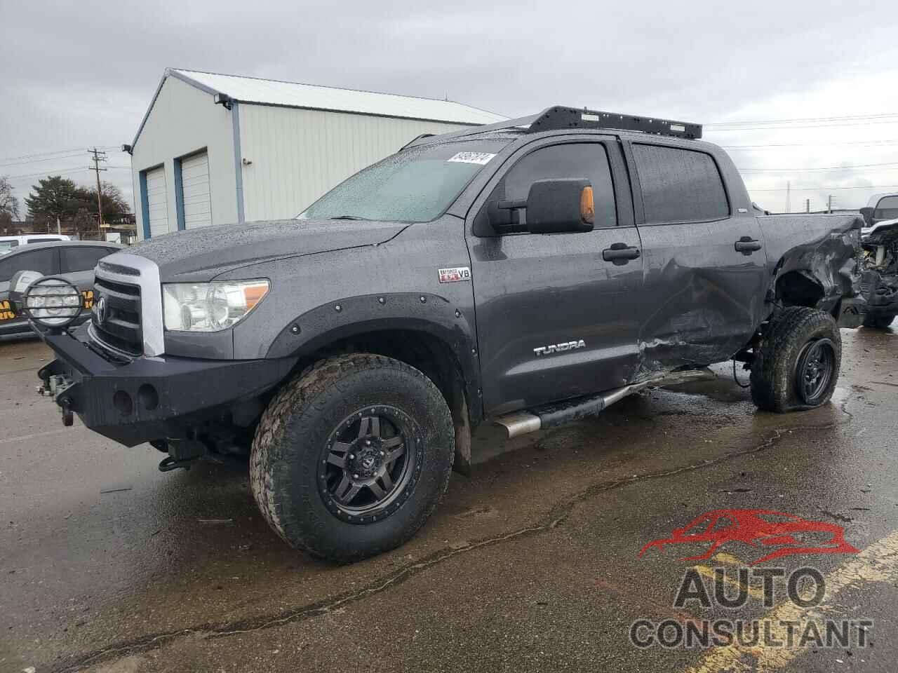 TOYOTA TUNDRA 2013 - 5TFDY5F11DX304670