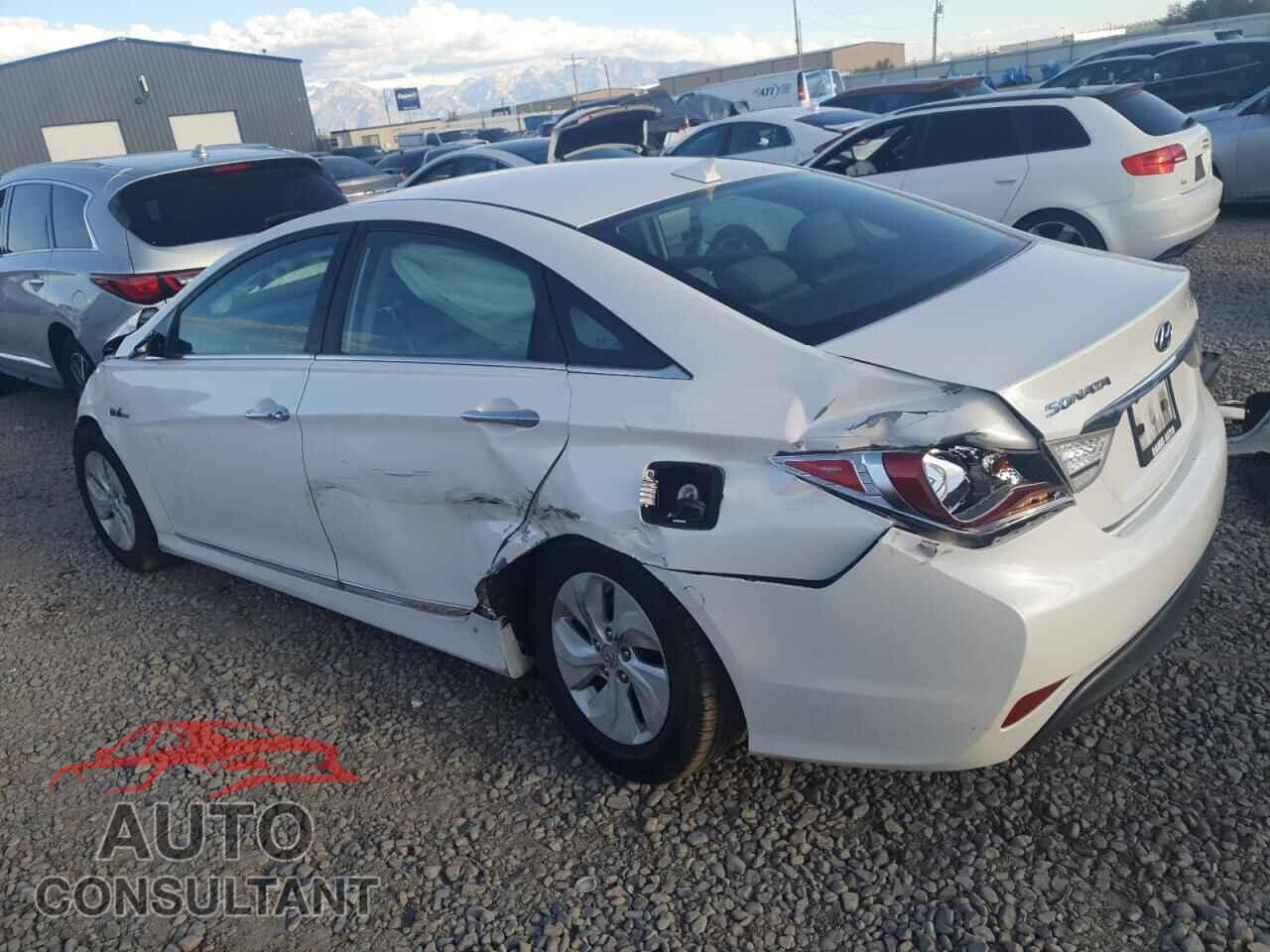 HYUNDAI SONATA 2014 - KMHEC4A40EA114597
