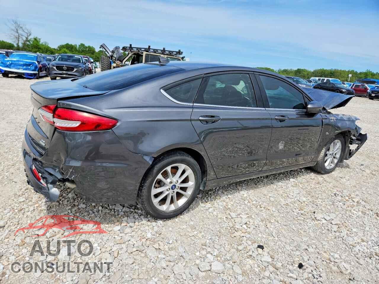 FORD FUSION 2020 - 3FA6P0HD3LR233622
