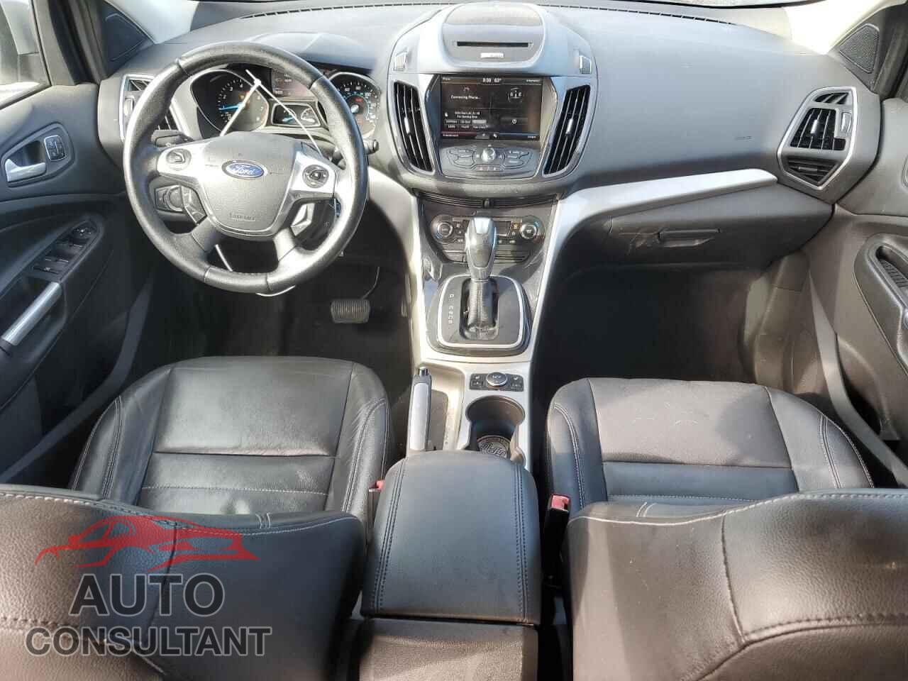FORD ESCAPE 2013 - 1FMCU9HX7DUD18974