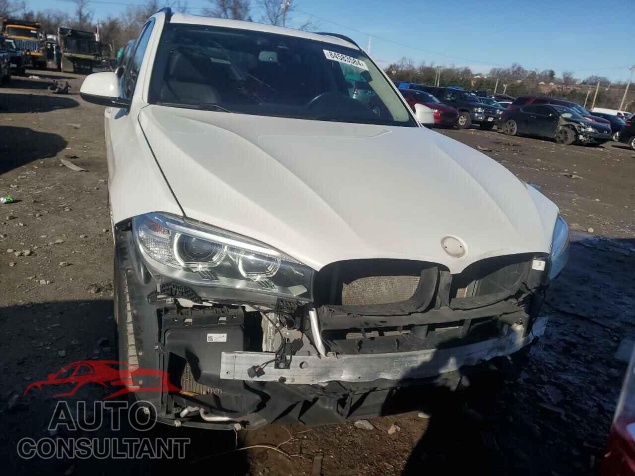 BMW X5 2014 - 5UXKR6C54E0C03698