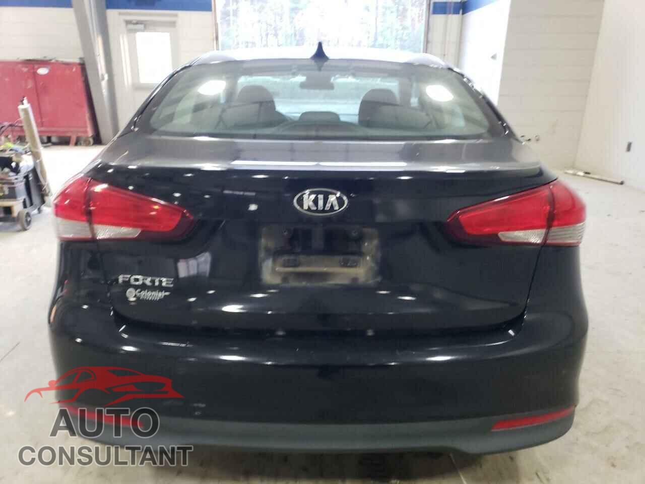 KIA FORTE 2017 - 3KPFL4A72HE051636