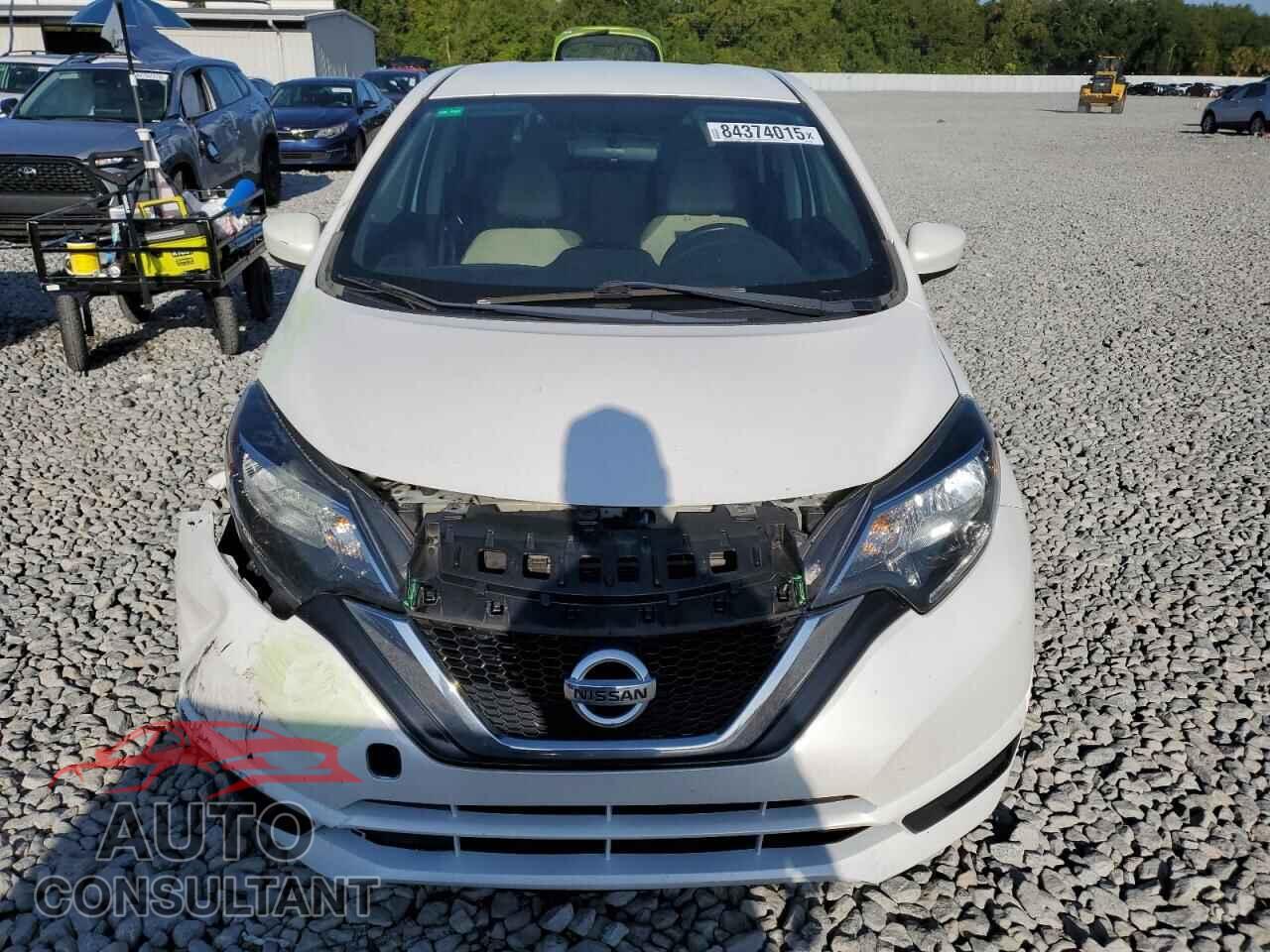 NISSAN VERSA 2017 - 3N1CE2CP0HL368005