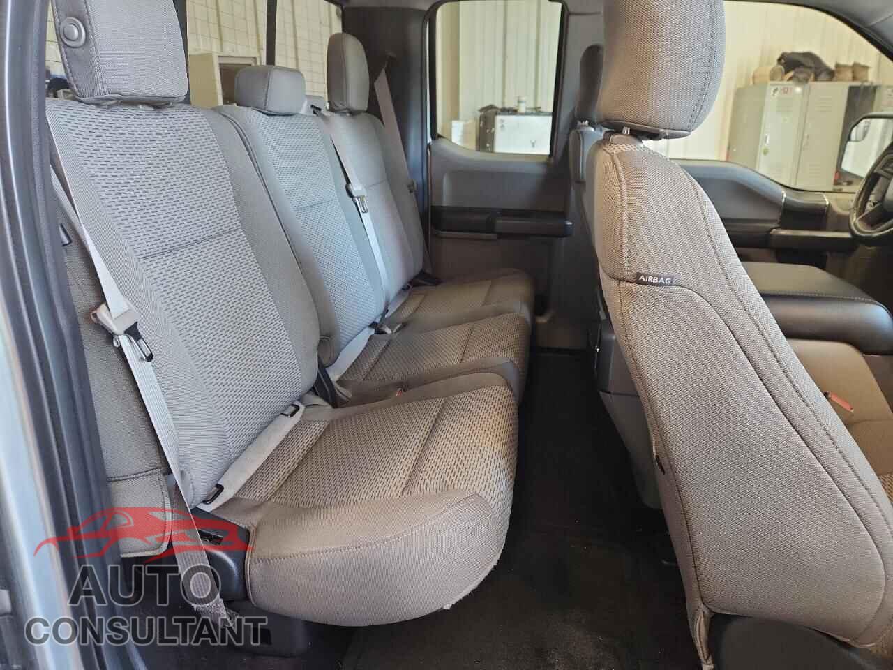 FORD F-150 2017 - 1FTFX1EF0HFC20708