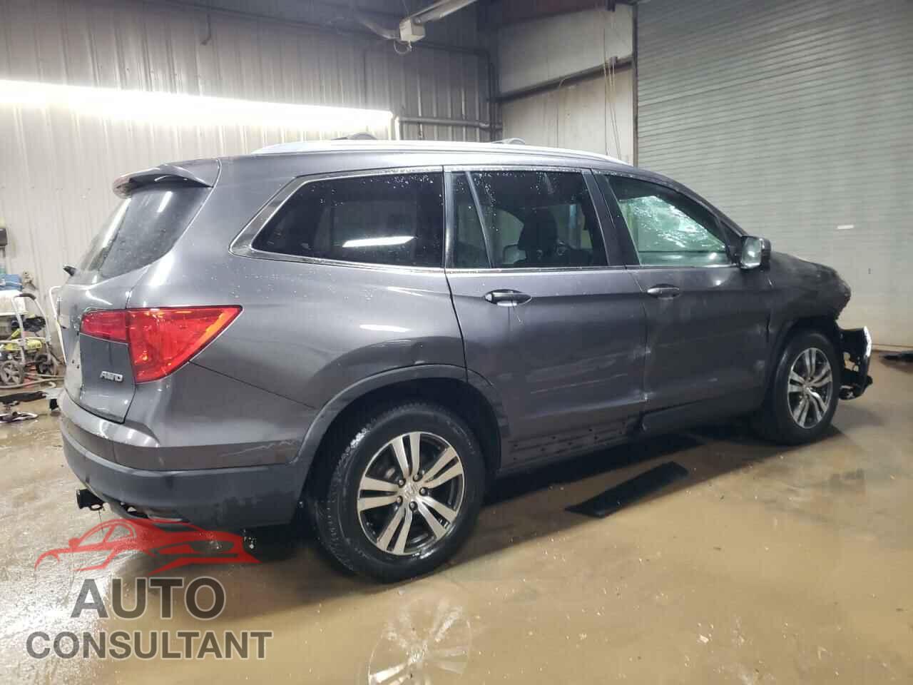 HONDA PILOT 2017 - 5FNYF6H55HB026787