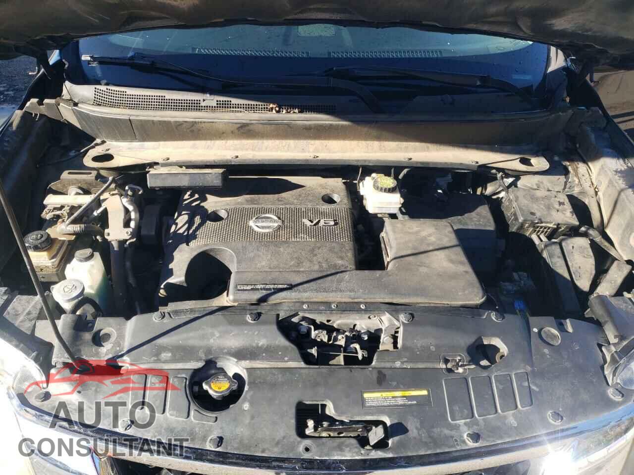 NISSAN PATHFINDER 2013 - 5N1AR2MN2DC618657