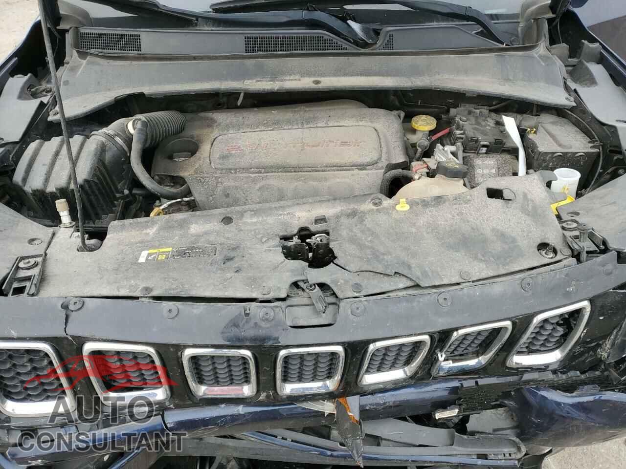 JEEP COMPASS 2018 - 3C4NJDBB7JT232320