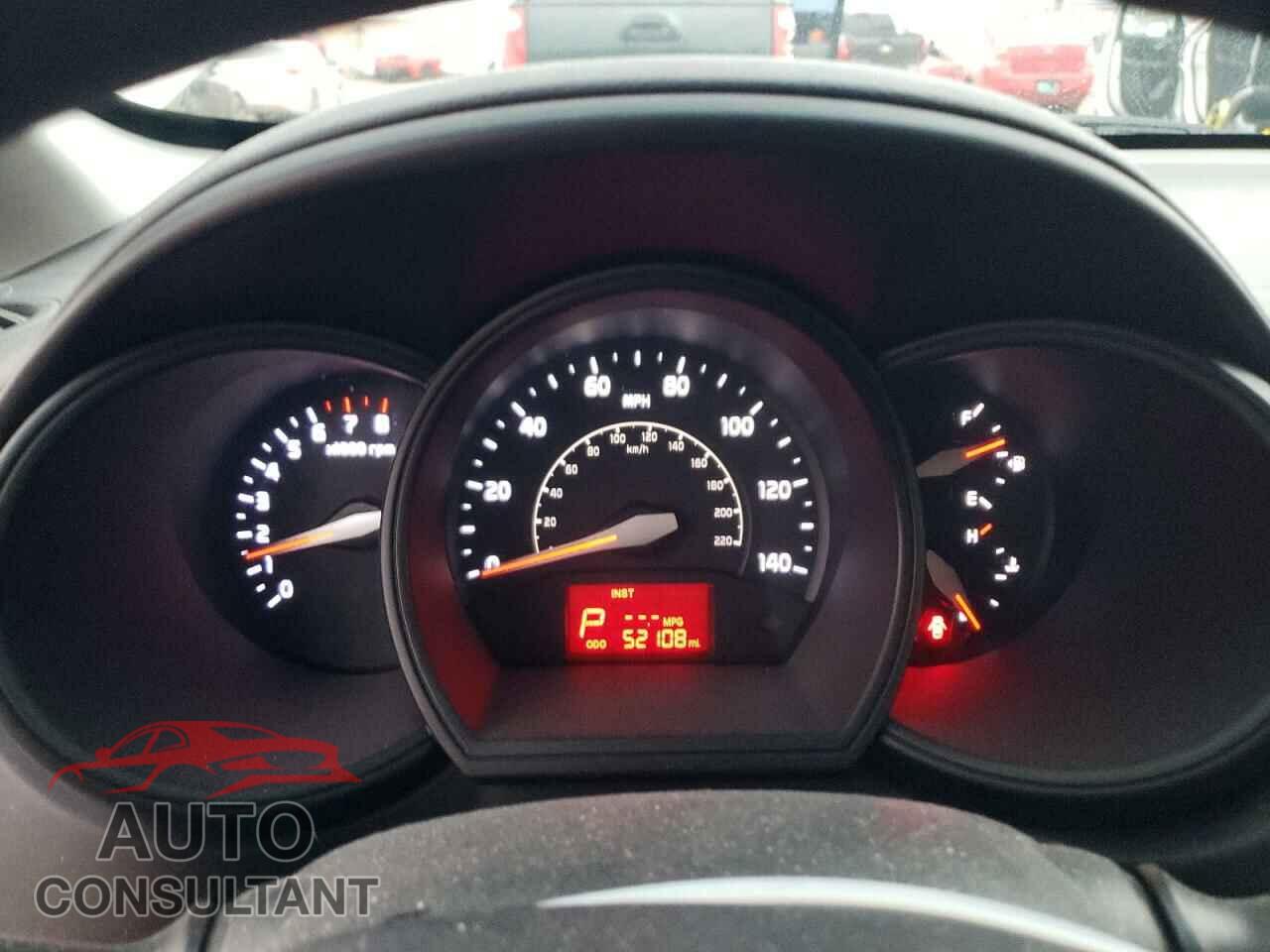 KIA RIO 2014 - KNADM4A39E6332834