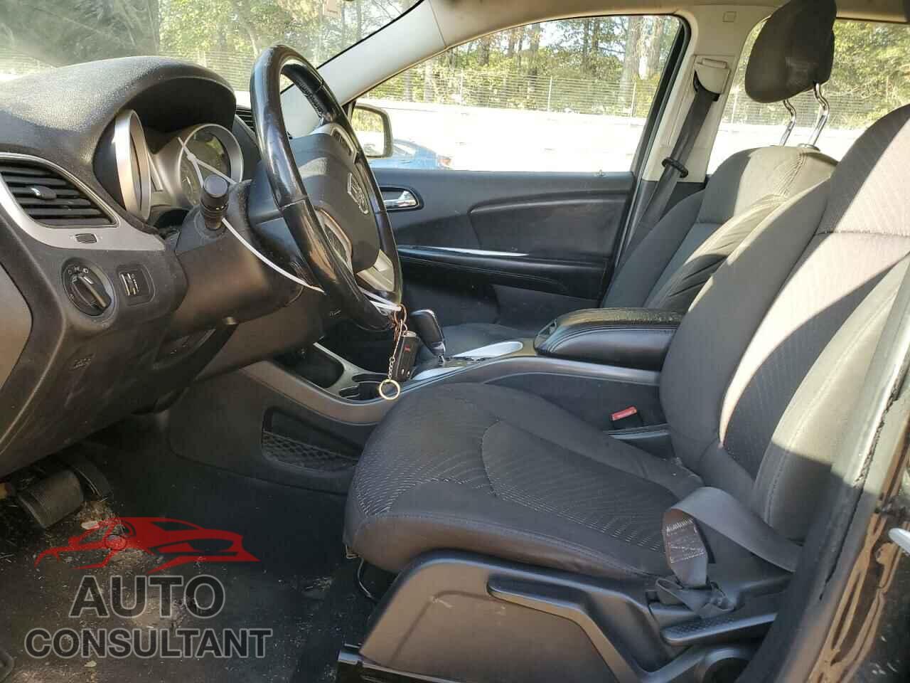 DODGE JOURNEY 2015 - 3C4PDCAB1FT665280
