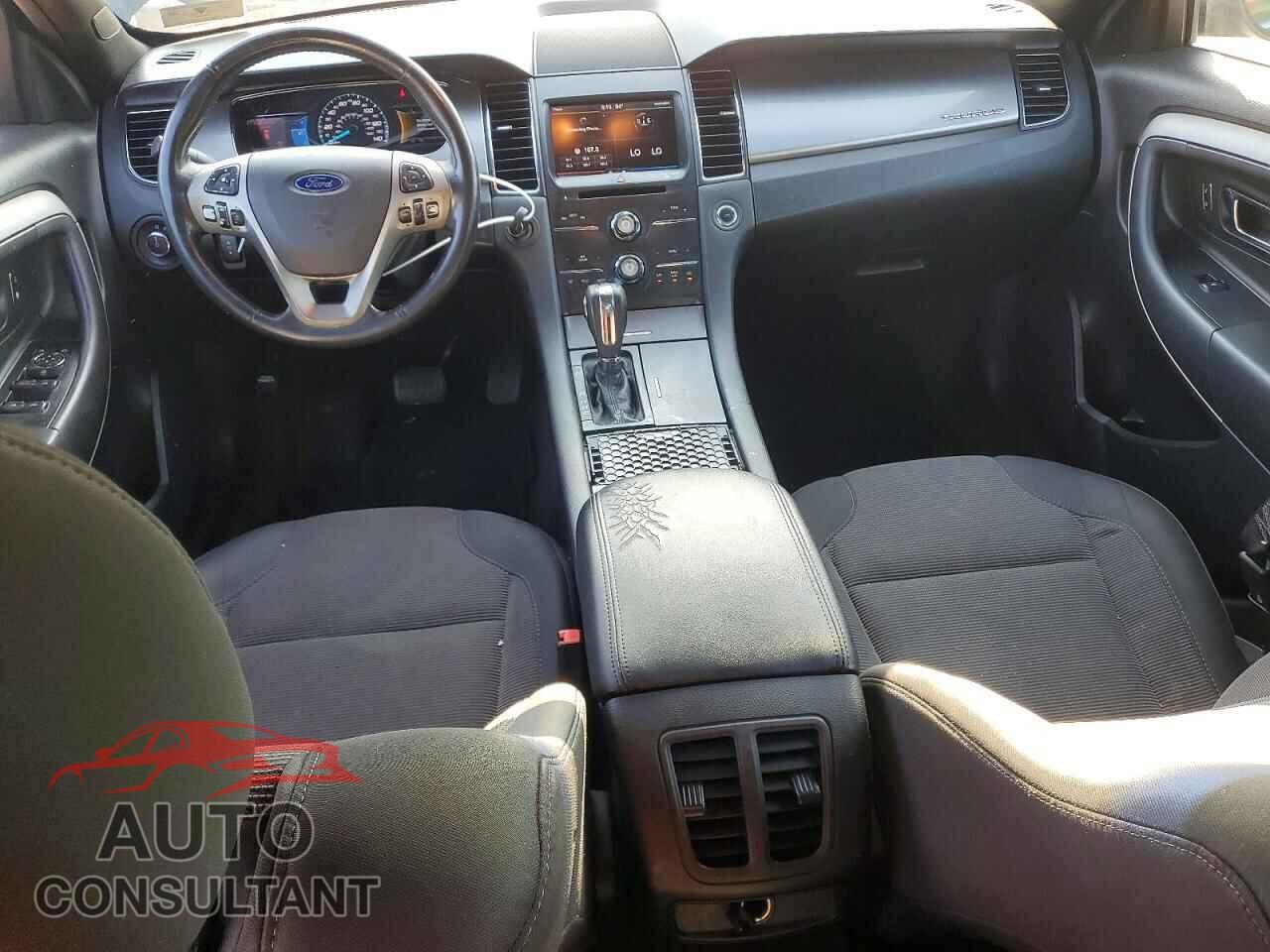FORD TAURUS 2013 - 1FAHP2E89DG181949