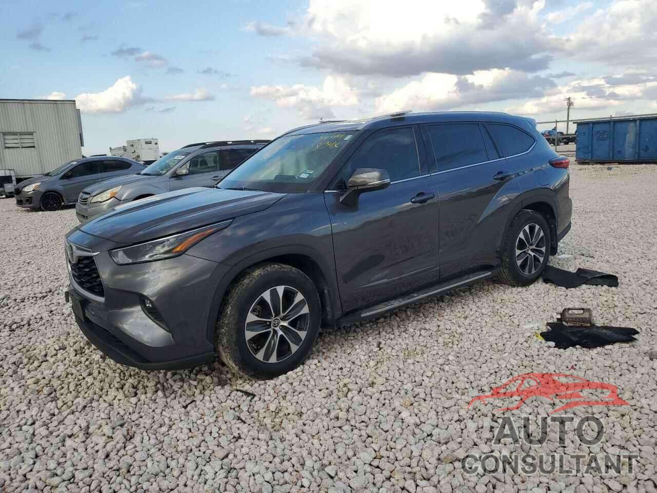 TOYOTA HIGHLANDER 2022 - 5TDGZRAH2NS097543