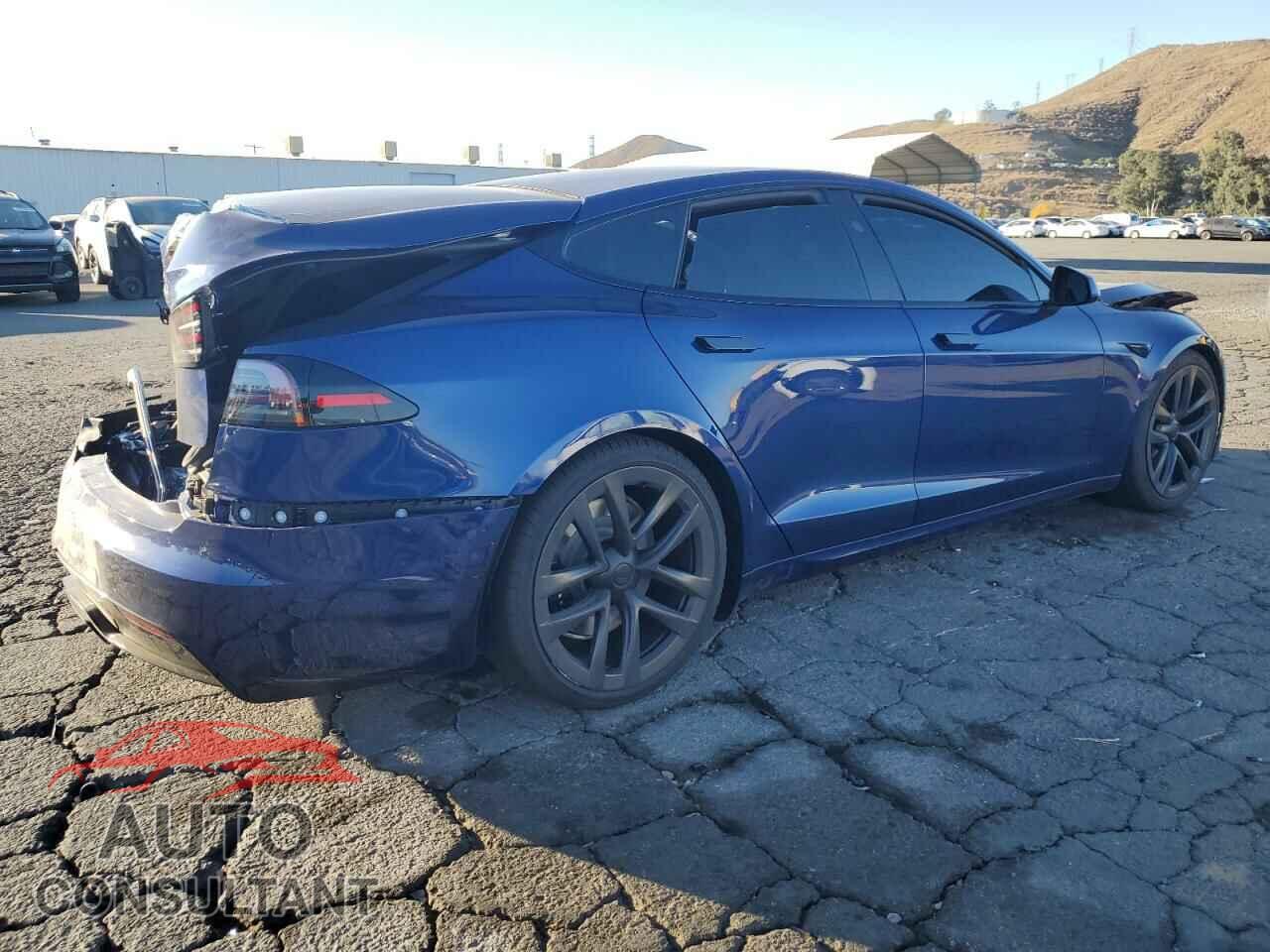 TESLA MODEL S 2023 - 5YJSA1E56PF517489