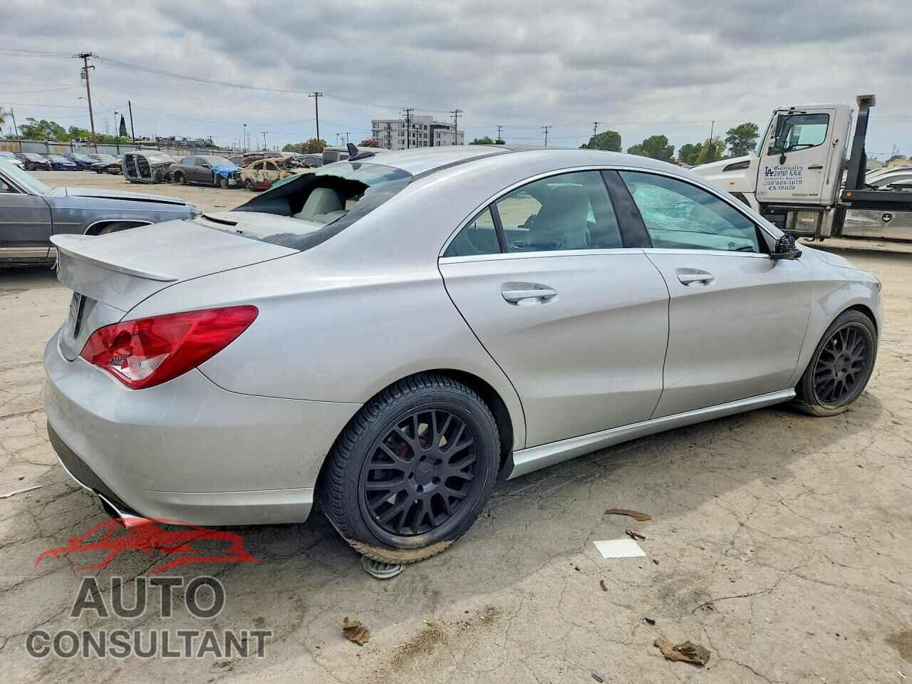 MERCEDES-BENZ CLA-CLASS 2015 - WDDSJ4EB7FN237478