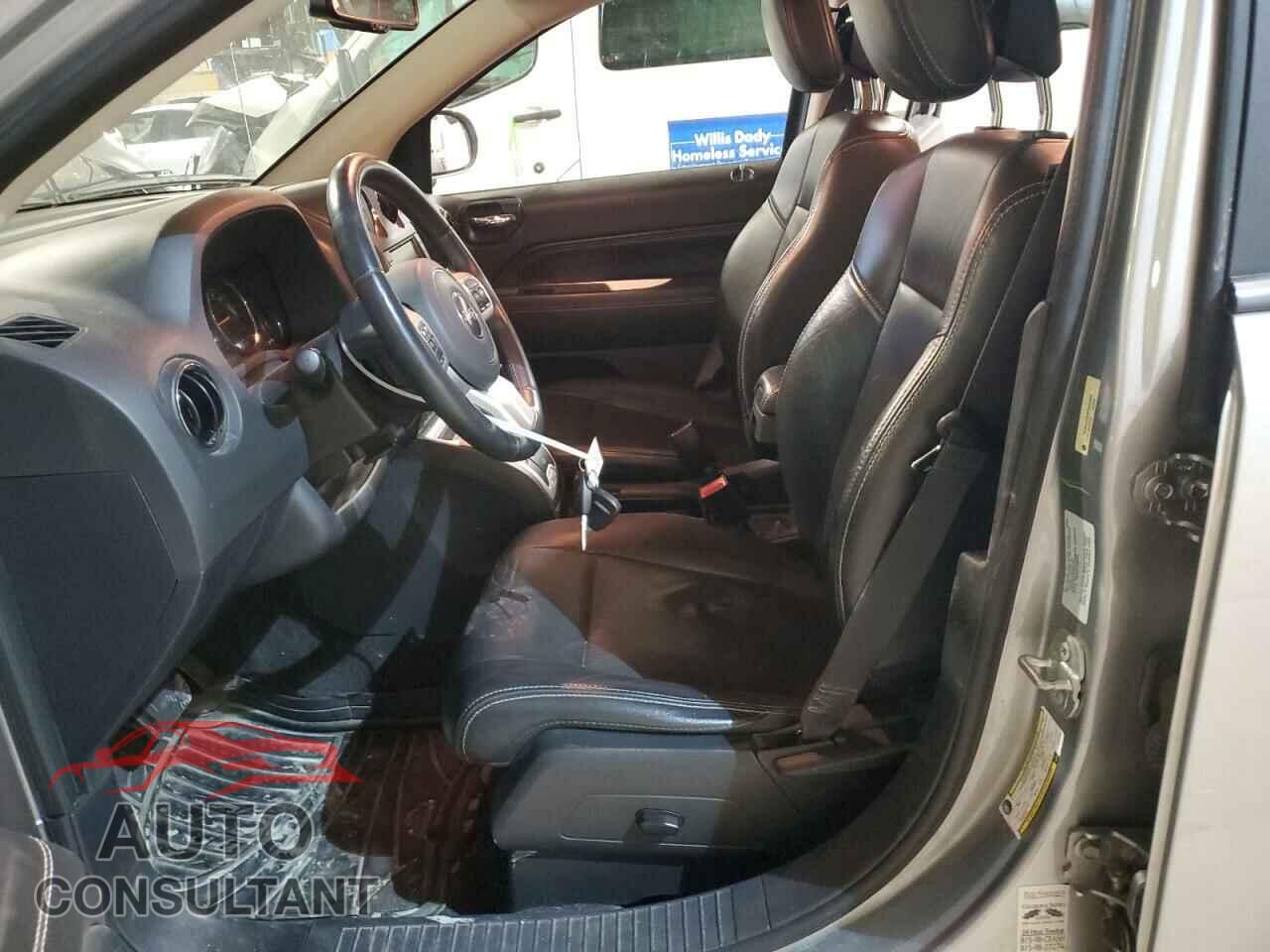 JEEP COMPASS 2015 - 1C4NJDEB3FD232095