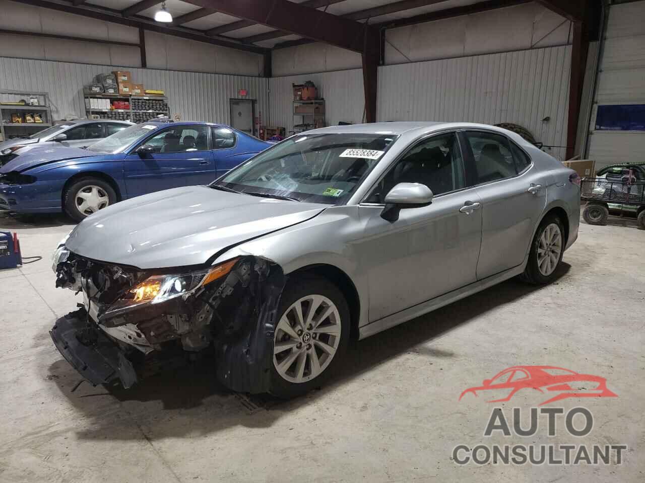 TOYOTA CAMRY 2024 - 4T1C11BK8RU116885