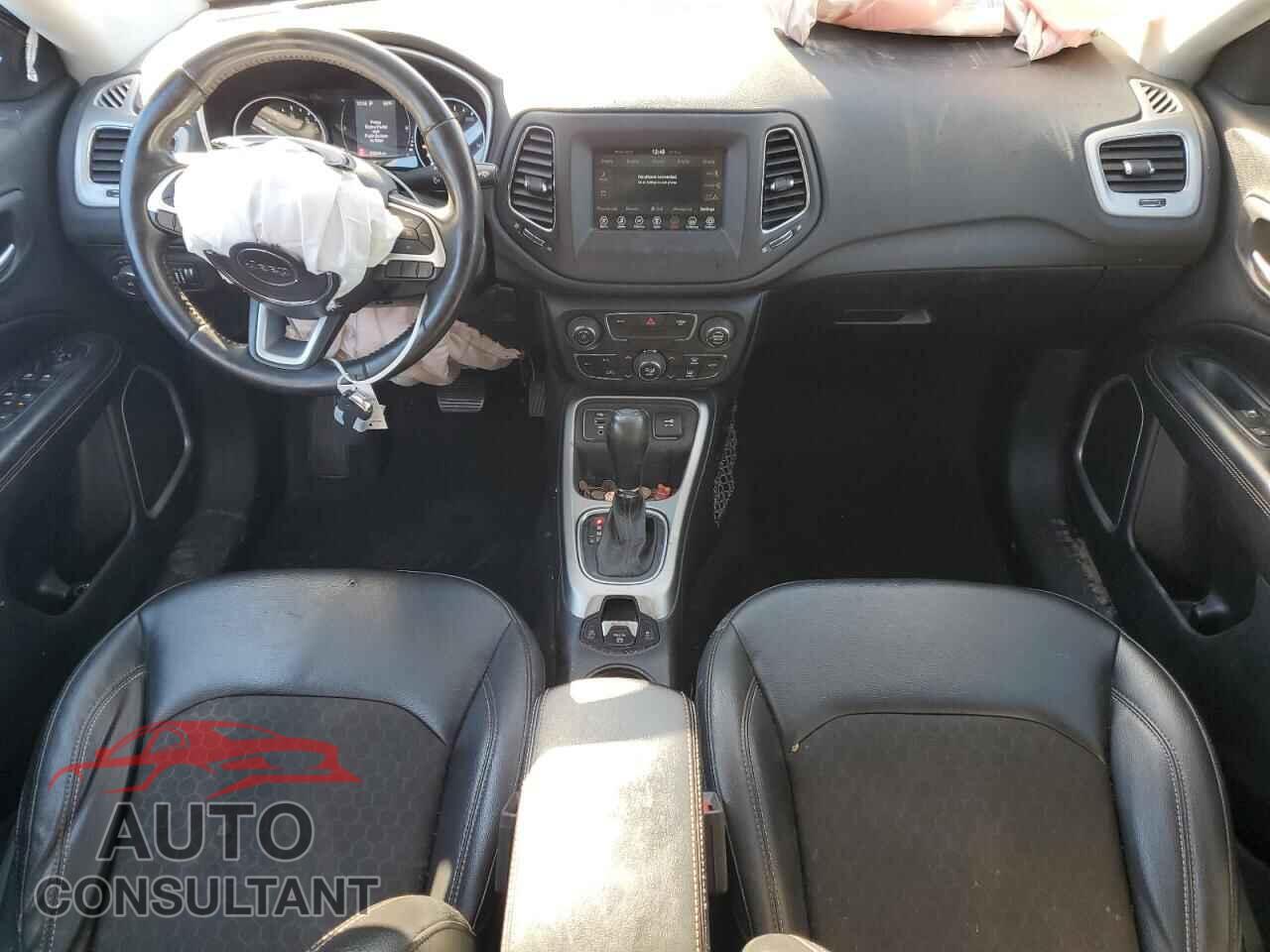 JEEP COMPASS 2021 - 3C4NJCBB5MT501820