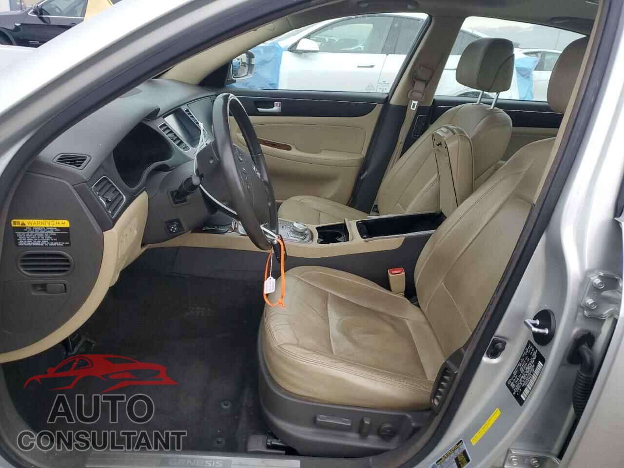 HYUNDAI GENESIS 2013 - KMHGC4DD7DU239288
