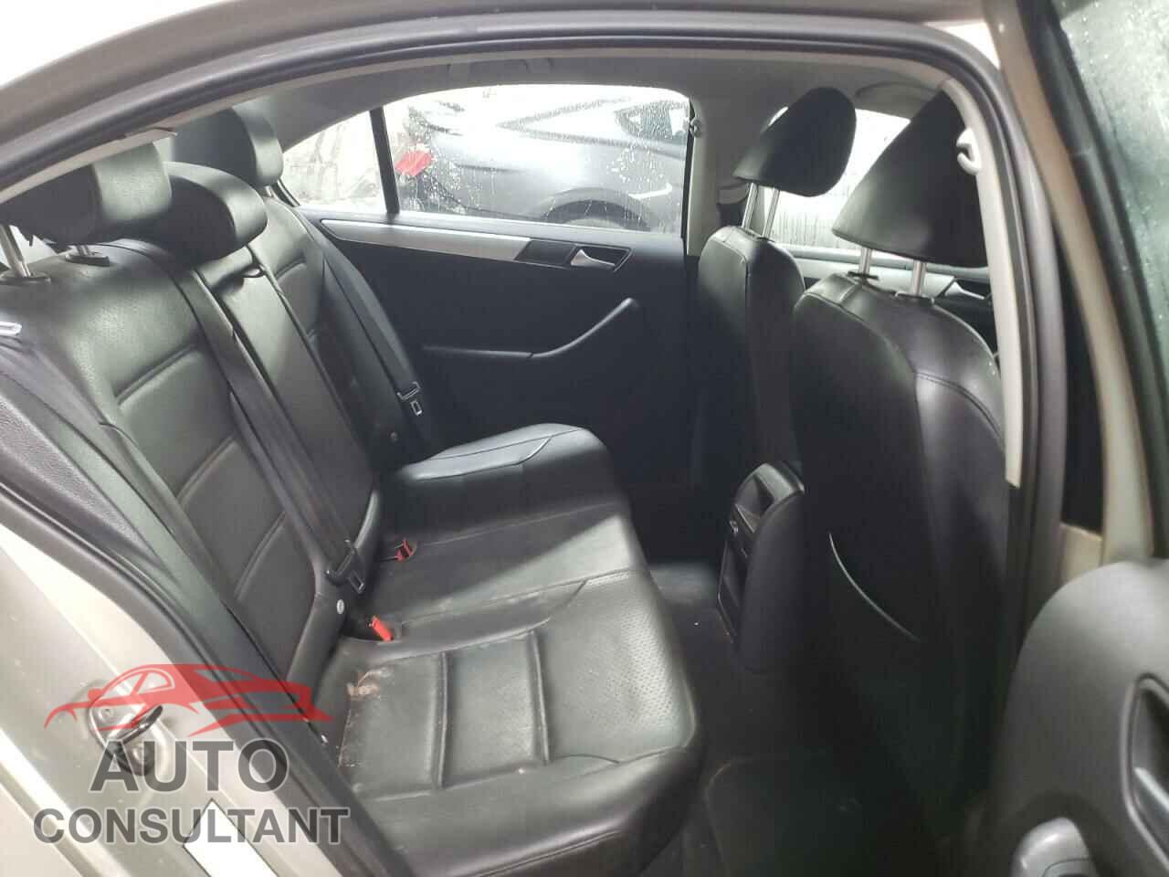 VOLKSWAGEN JETTA 2013 - 3VWDP7AJ2DM242995