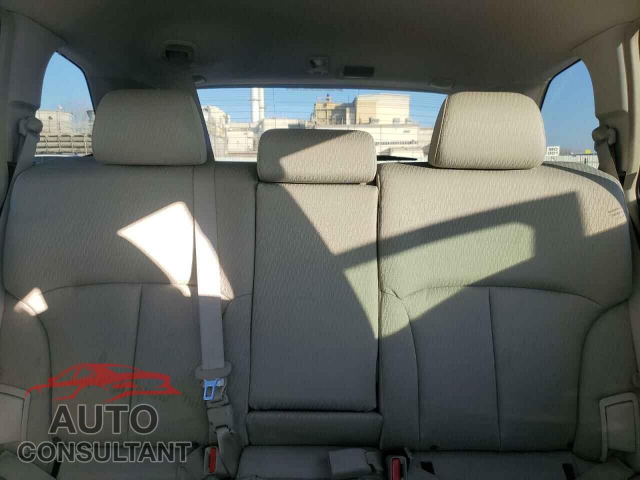 SUBARU OUTBACK 2011 - 4S4BRBFC2B3315469