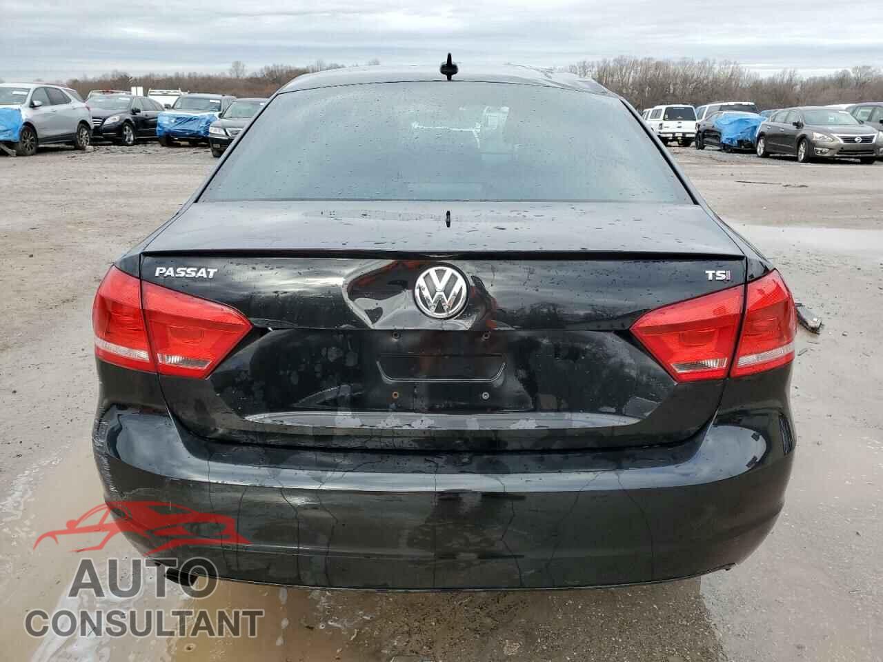 VOLKSWAGEN PASSAT 2014 - 1VWAT7A35EC097504