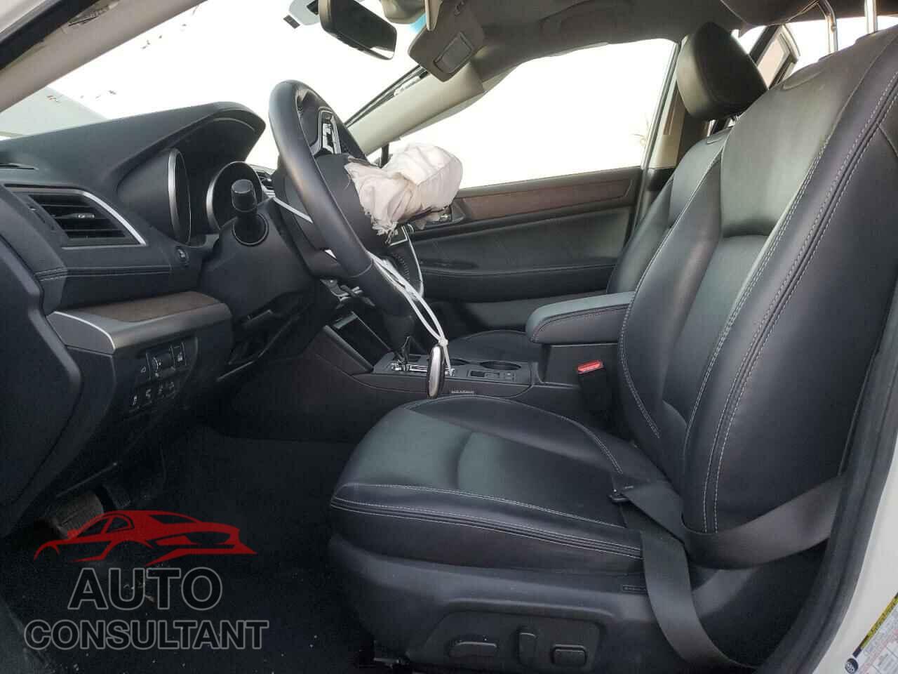 SUBARU OUTBACK 2018 - 4S4BSENC8J3283679