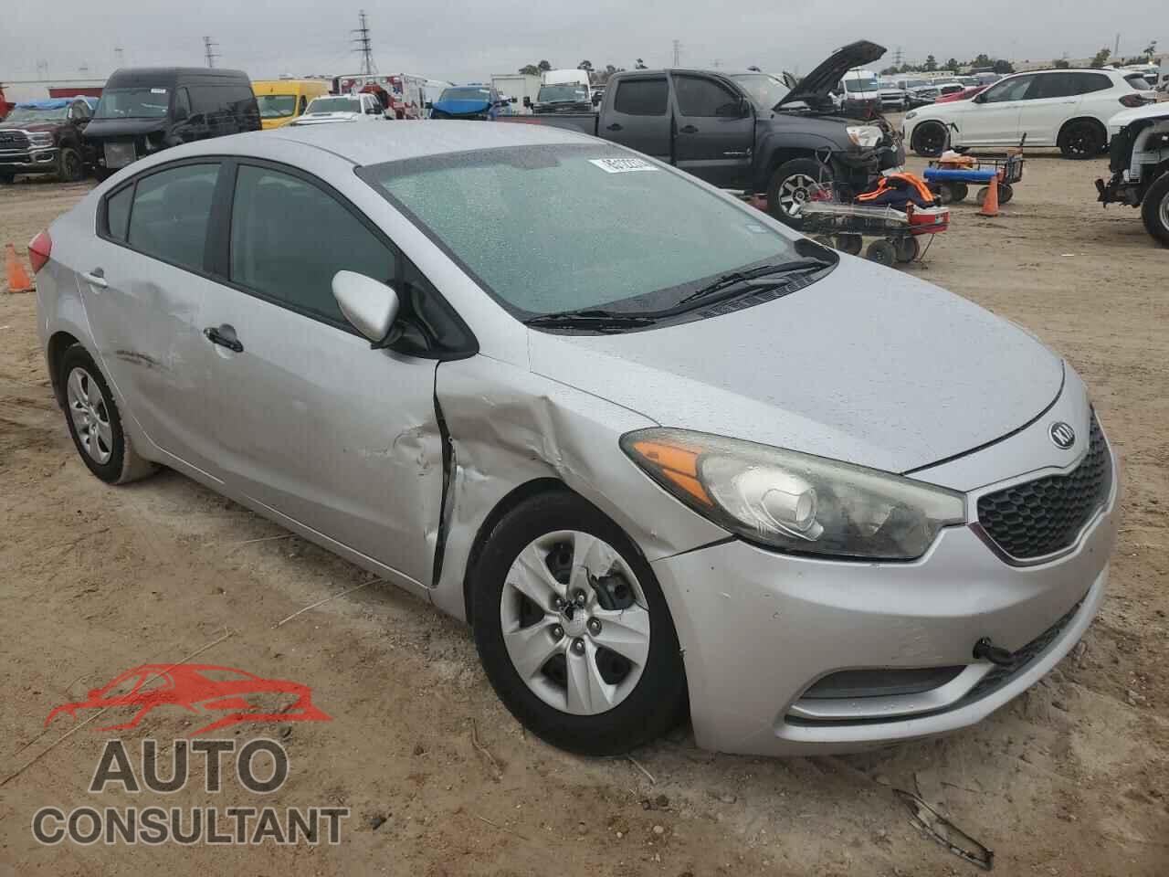 KIA FORTE 2015 - KNAFK4A67F5400984