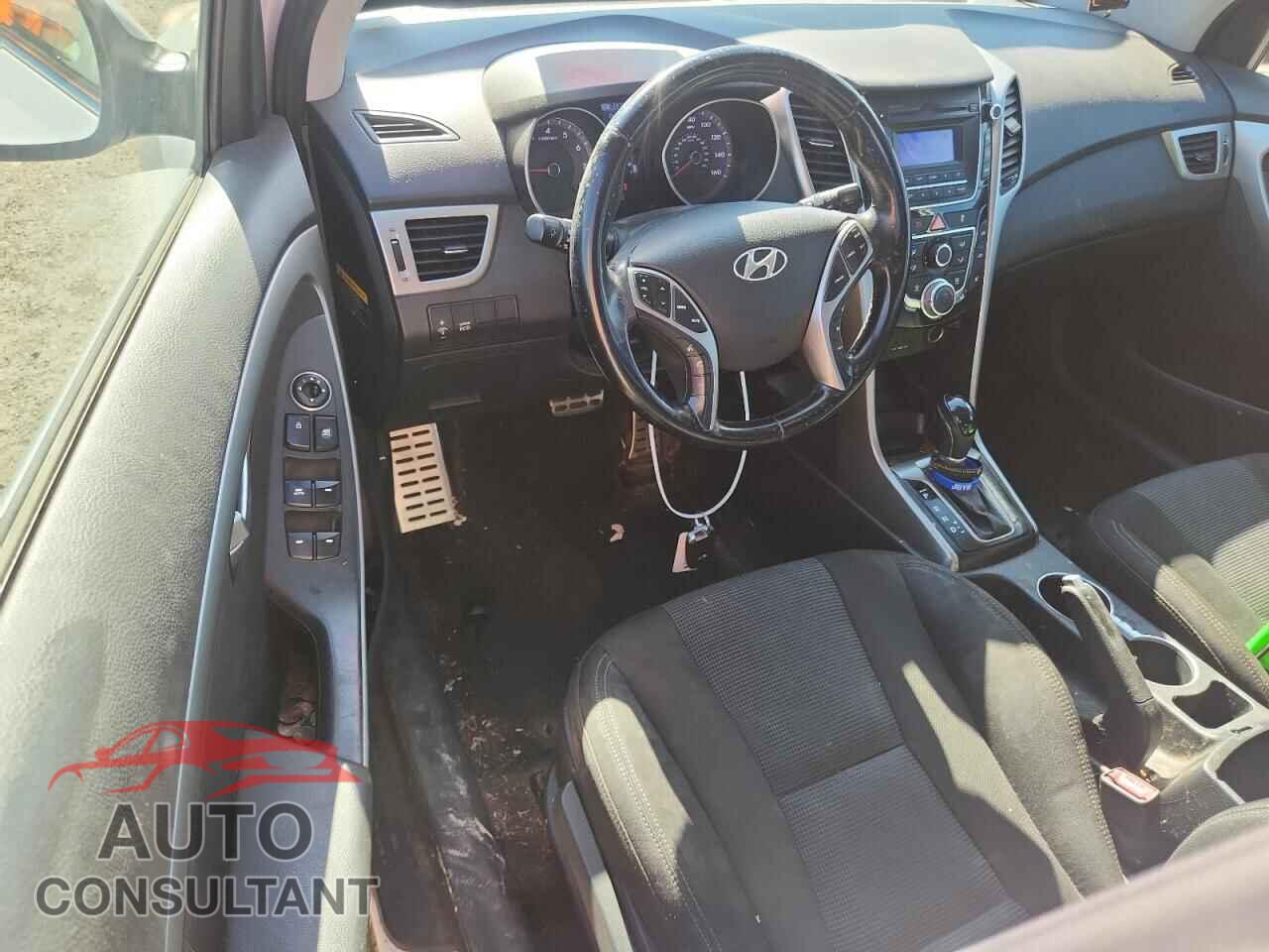 HYUNDAI ELANTRA 2013 - KMHD35LE2DU045285