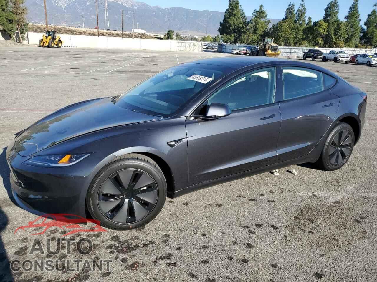 TESLA MODEL 3 2025 - 5YJ3E1EB4SF898010