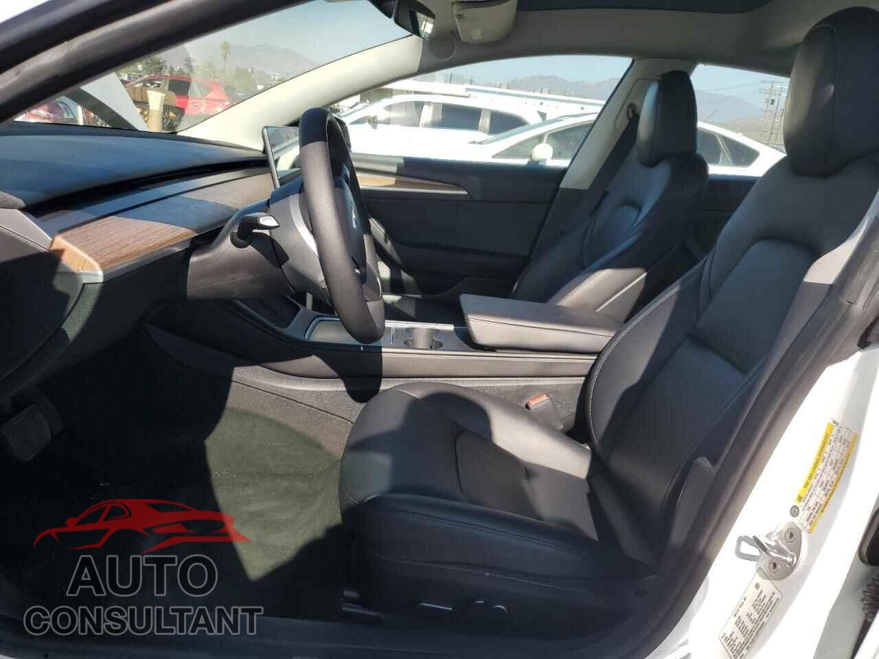 TESLA MODEL 3 2023 - 5YJ3E1EA5PF568858