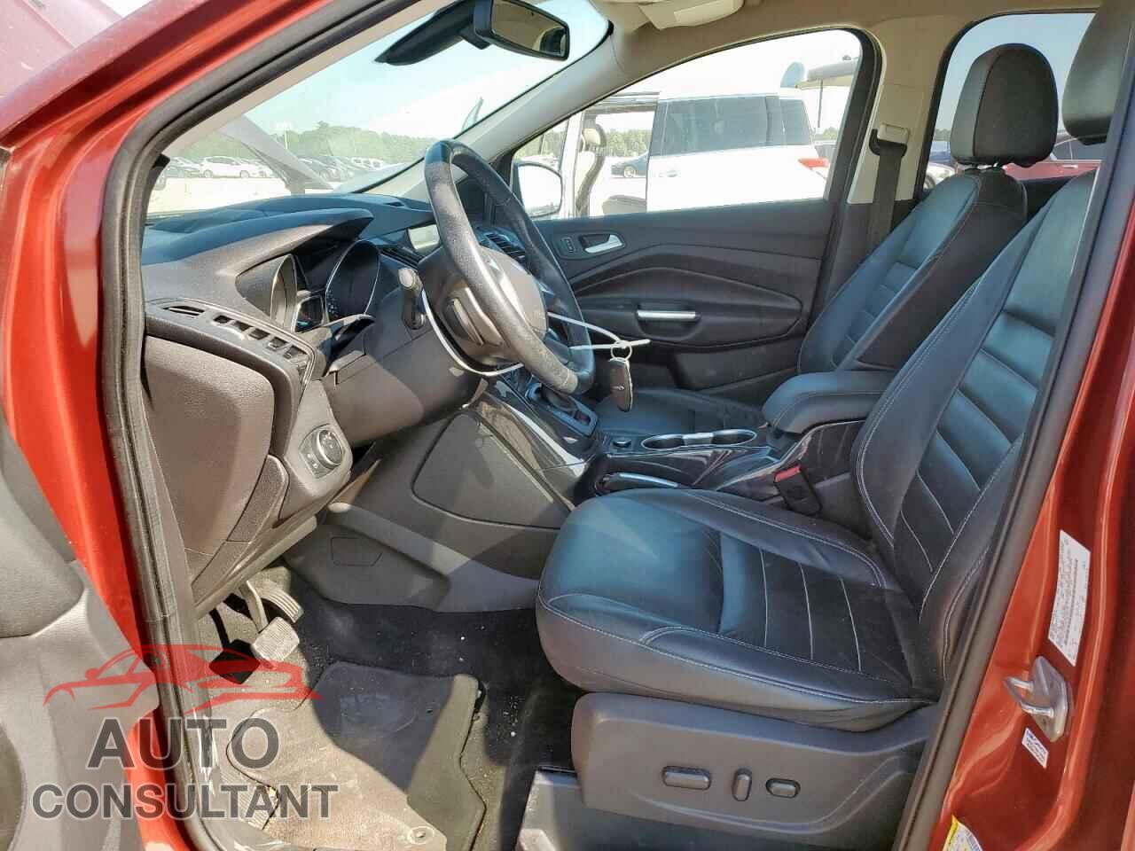 FORD ESCAPE 2016 - 1FMCU0J96GUB66925