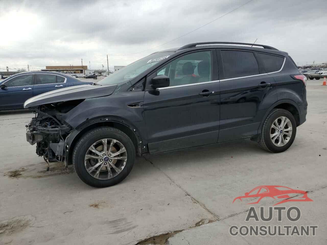 FORD ESCAPE 2017 - 1FMCU0GD8HUC77585