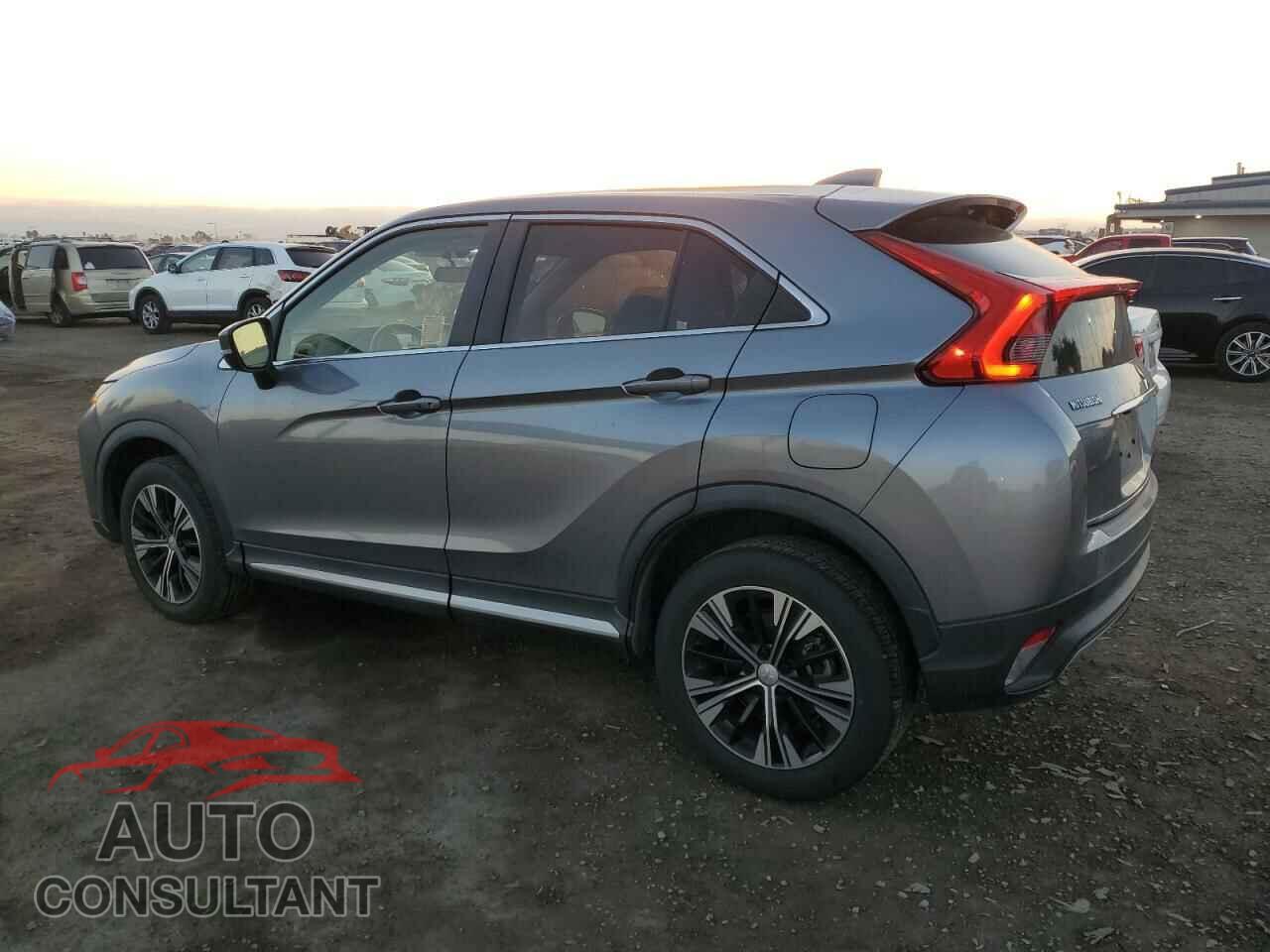 MITSUBISHI ECLIPSE 2018 - JA4AT5AA1JZ037677