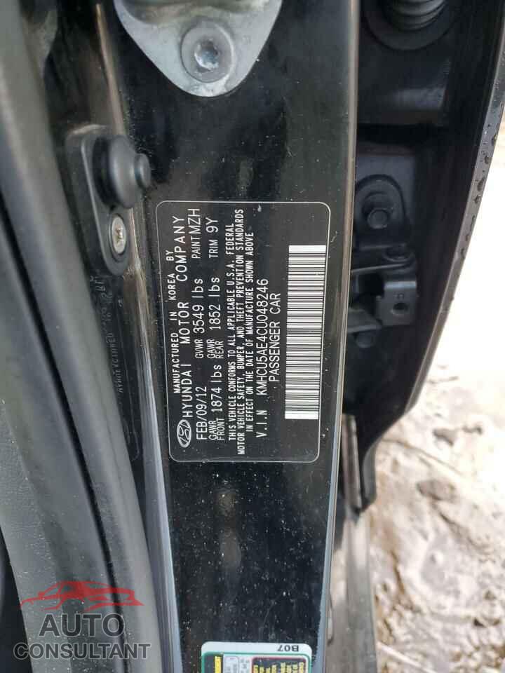HYUNDAI ACCENT 2012 - KMHCU5AE4CU048246