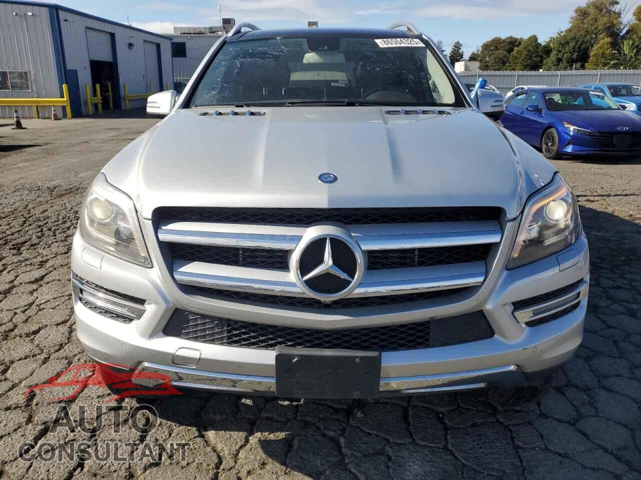 MERCEDES-BENZ GL-CLASS 2013 - 4JGDF2EE4DA201928