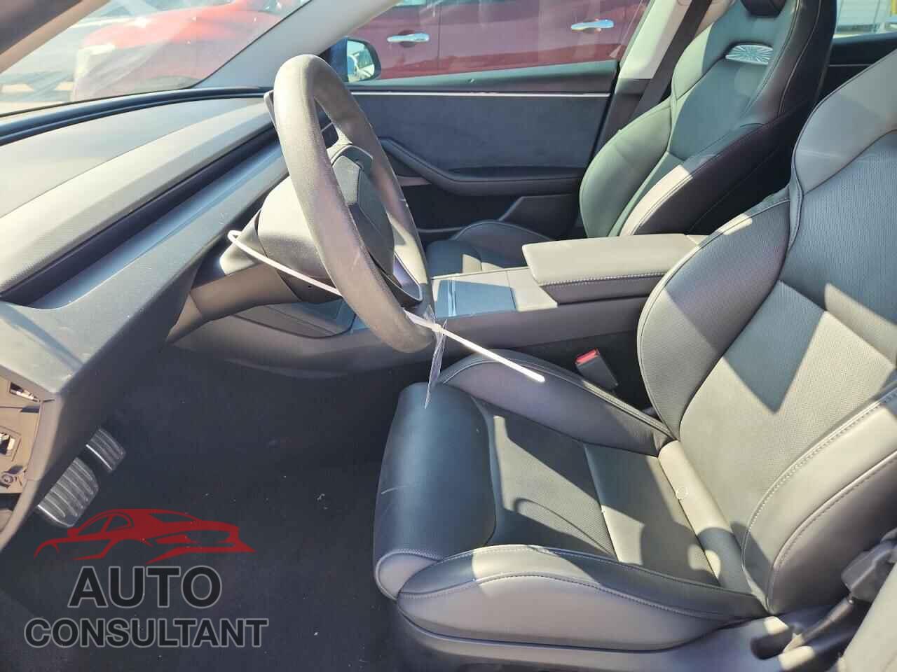 TESLA MODEL 3 2024 - 5YJ3E1ET2RF889048