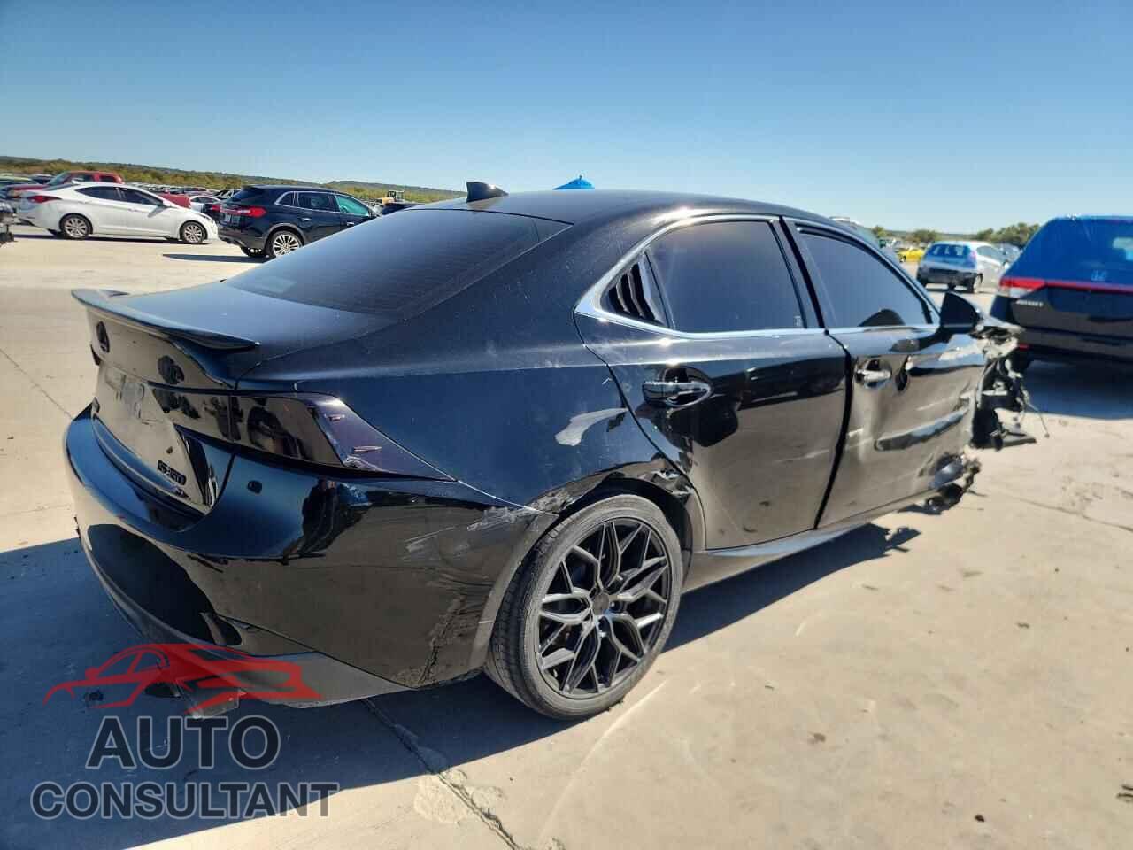 LEXUS IS 2017 - JTHBE1D23H5031087